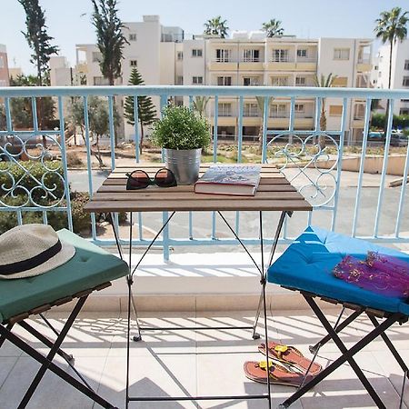 Paphos Love Hut Apartment Exterior foto