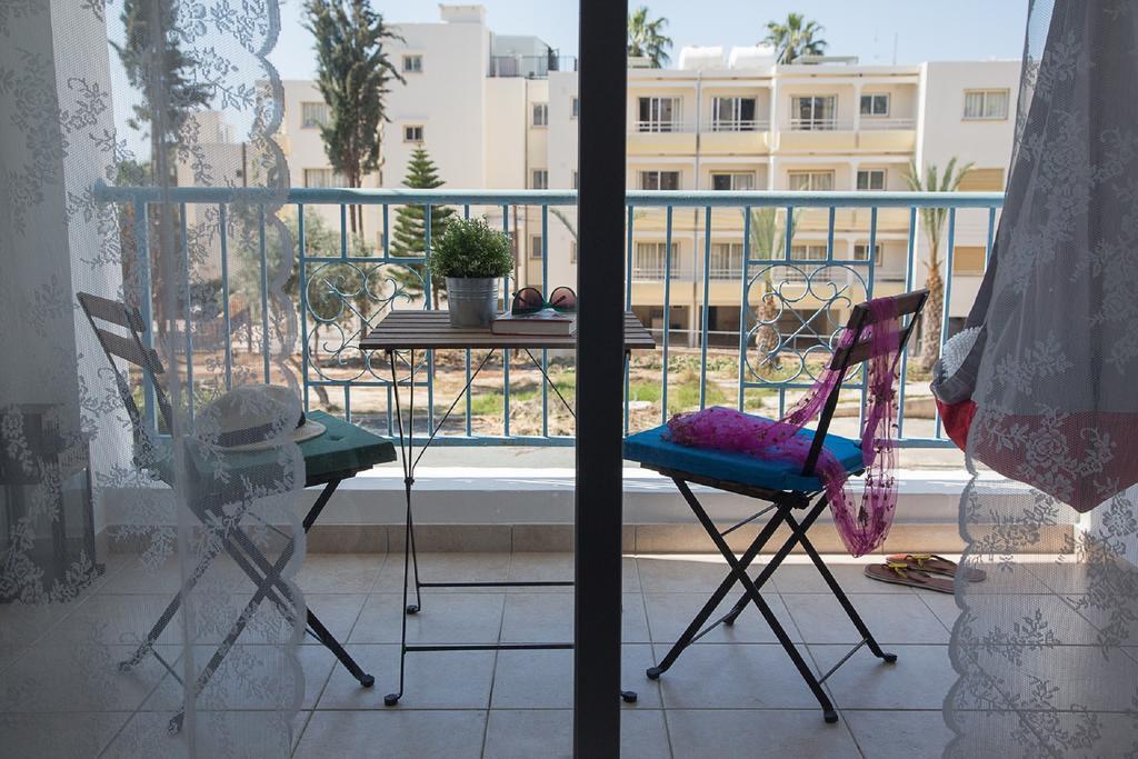 Paphos Love Hut Apartment Exterior foto